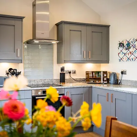 Brecks Farm - The Tractor Shed Дом отдыха *