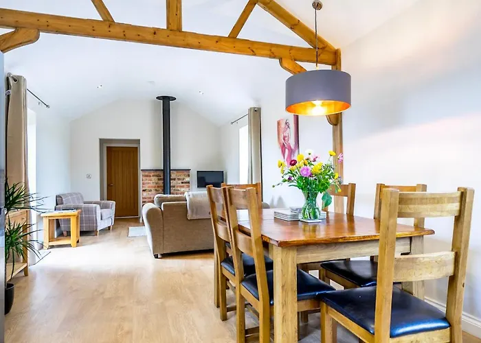 Дом отдыха Brecks Farm - The Tractor Shed Йорк